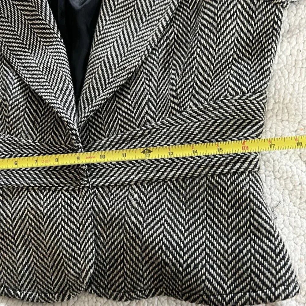 ECI New York Cropped Blazer‎ sz 10 Black & While Herringbone Office Attire